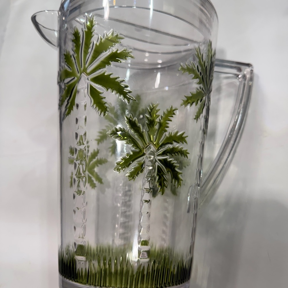 Palm Tree Design Clear Pitcher 96 OZ